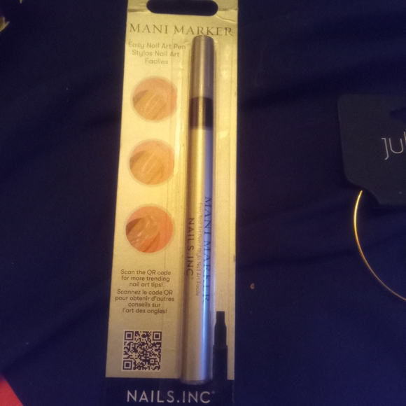 Makeup lot - Picture 12 of 16